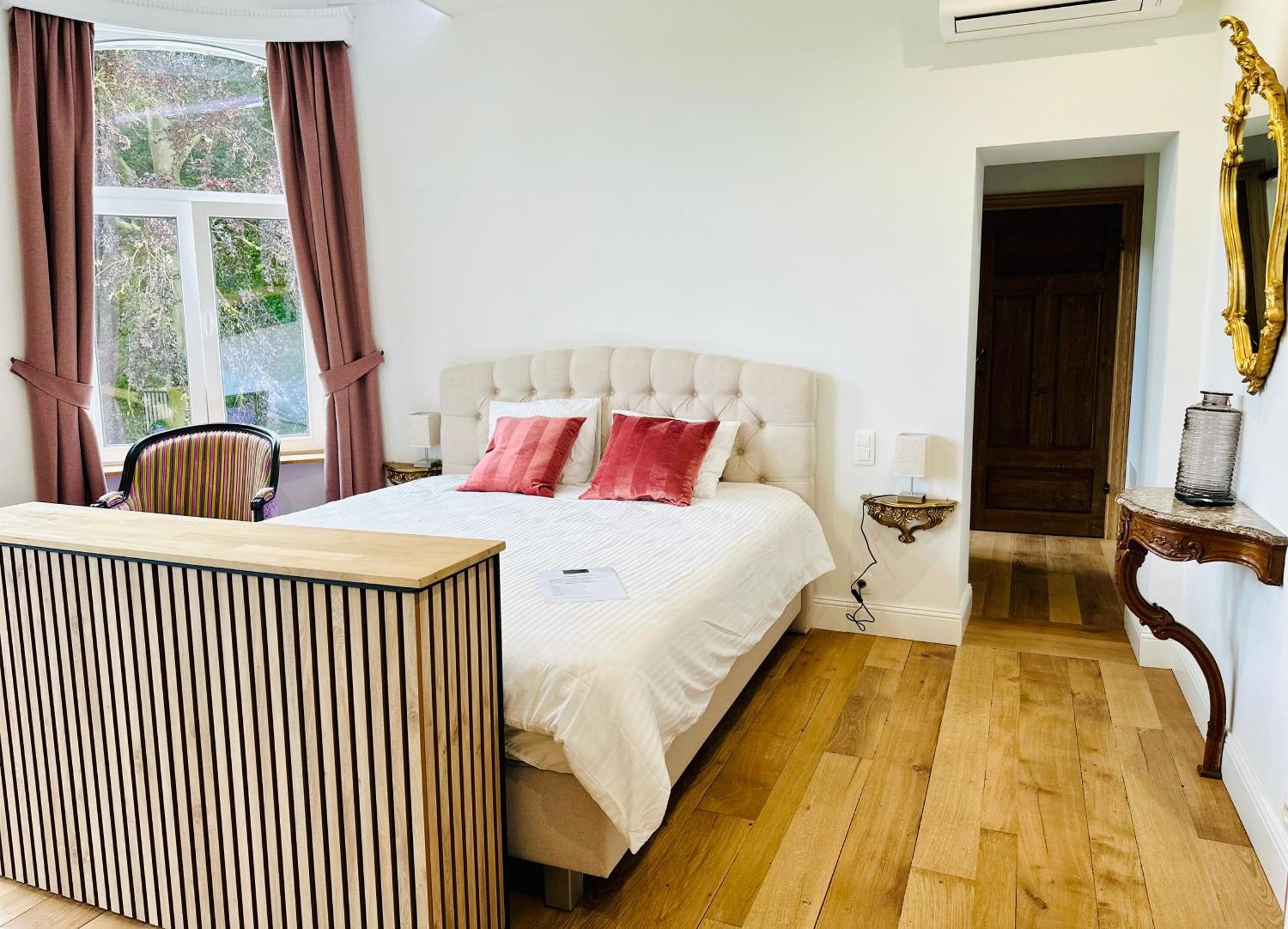 Suite Luxueuse Au Chateau De Saint Vitu 104 Tinlot Exteriér fotografie